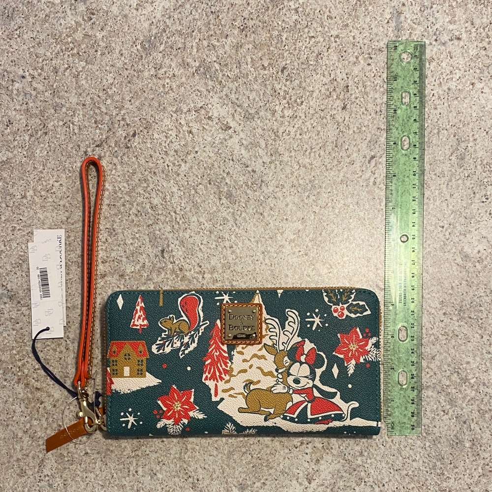 NWT Disney Dooney & Bourke Wallet - Picture 4 of 13